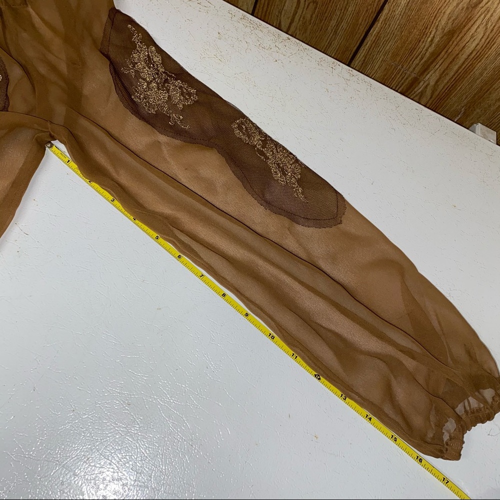 🌟4 for $10 SALE🌟  Women’s Metro 7 Sheer Brown Shirt - Picture 11 of 16